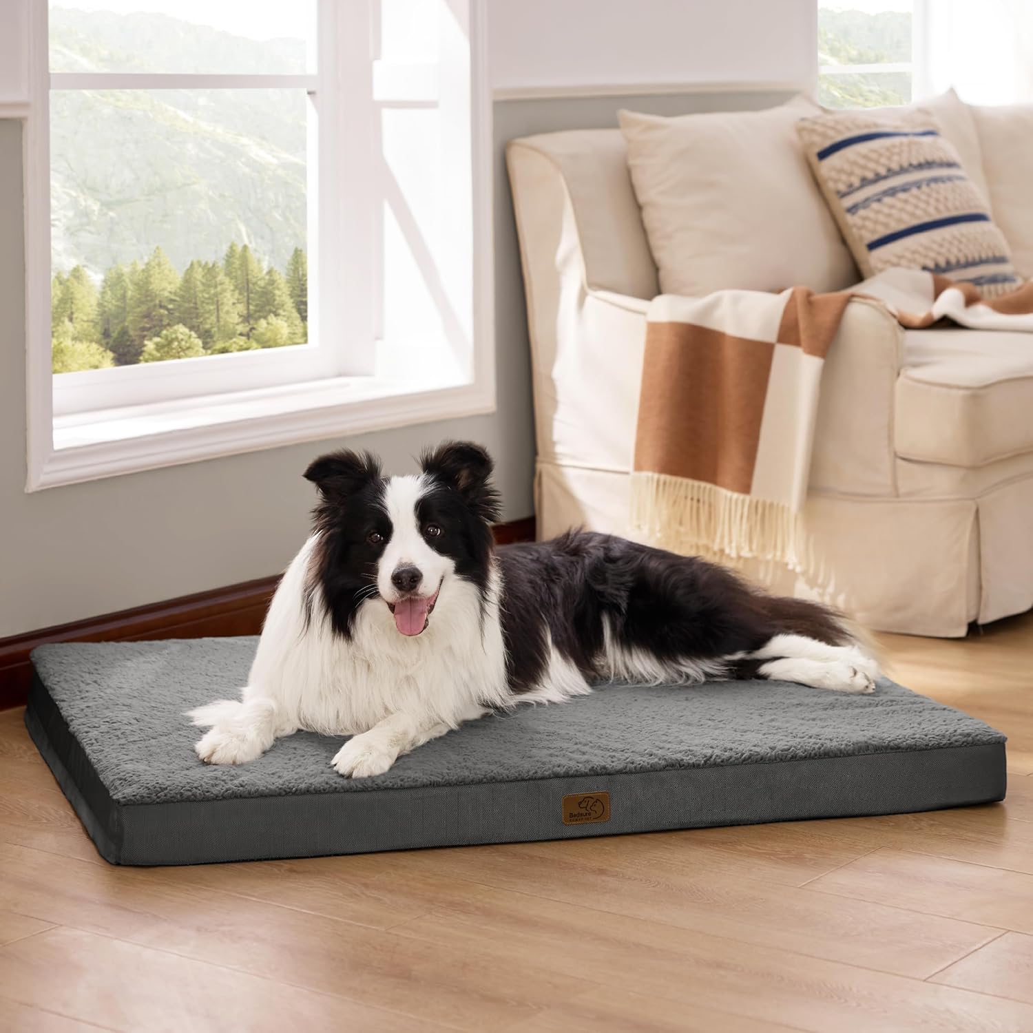 Pamper Your Pup with the Cozy & Washable Large Orthopedic Dog Bed - The Ultimate Crate Companion for Comfort!